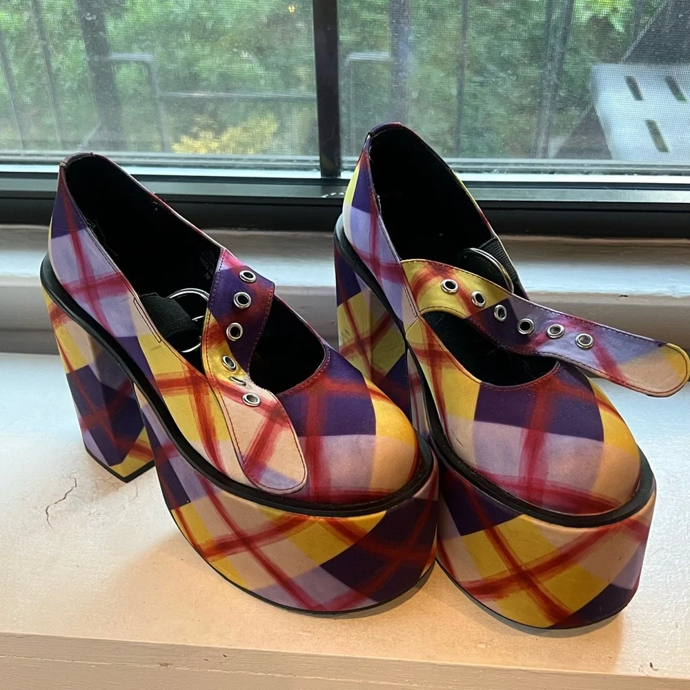 Delia*S x Dollskill plaid chunky platform mary janes - Picture 2 of 4